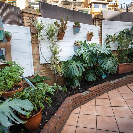 Naim Guest House Malaga Centro Екстериор снимка