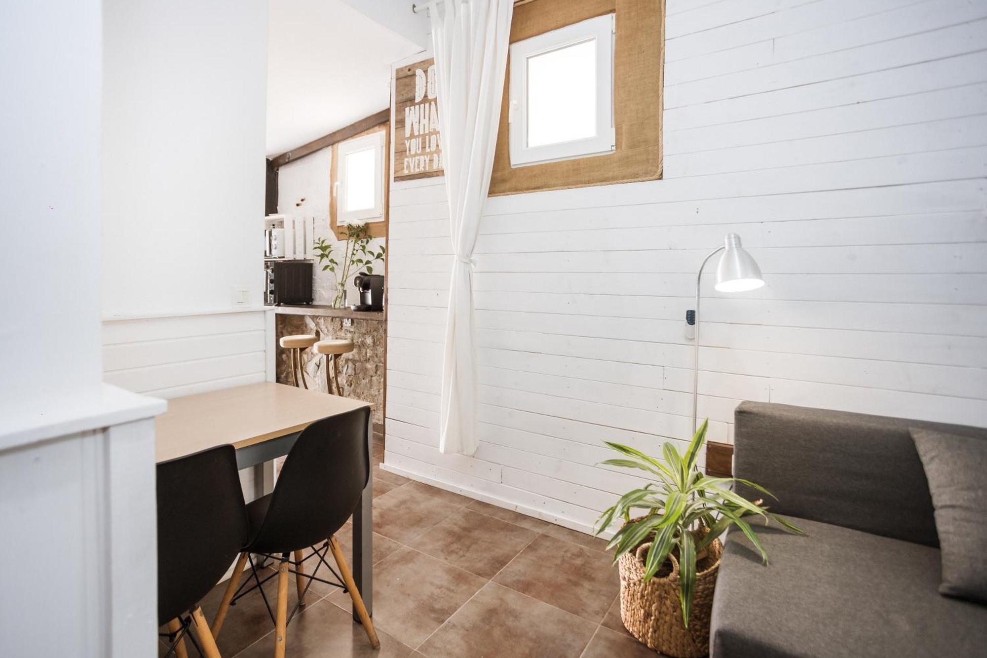 Naim Guest House Malaga Centro Екстериор снимка