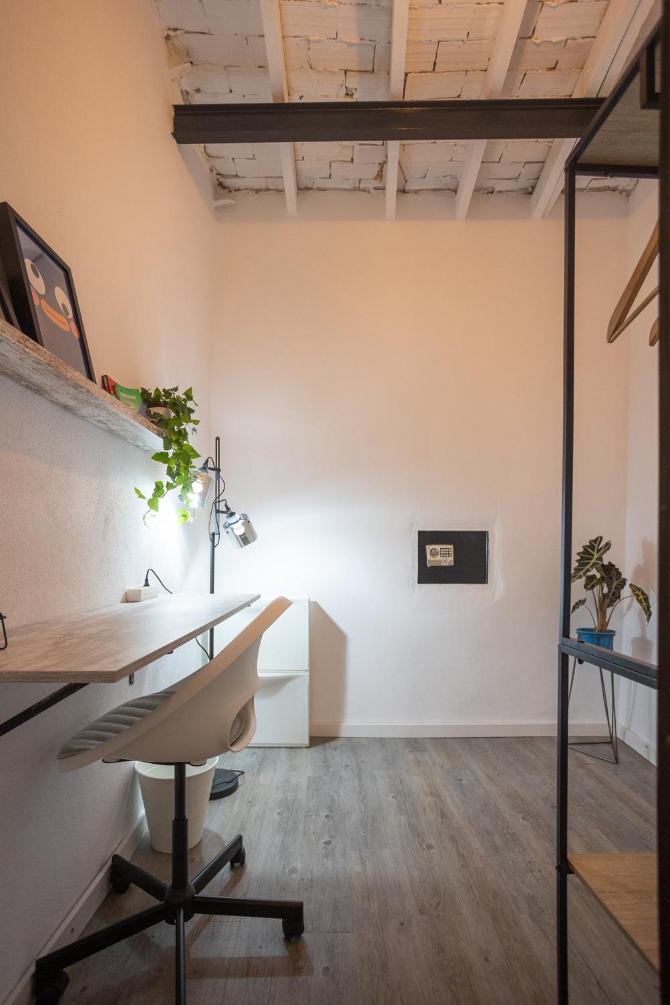 Naim Guest House Malaga Centro Екстериор снимка