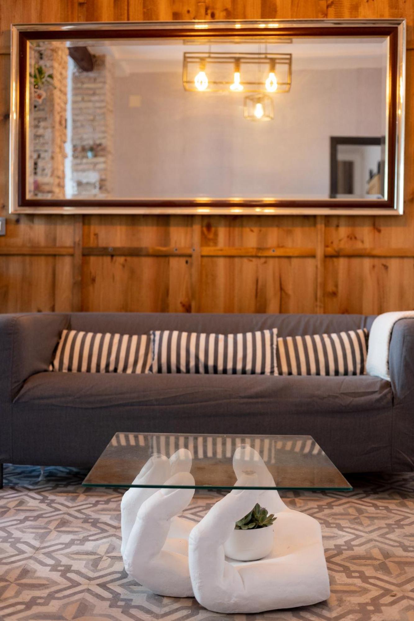 Naim Guest House Malaga Centro Екстериор снимка
