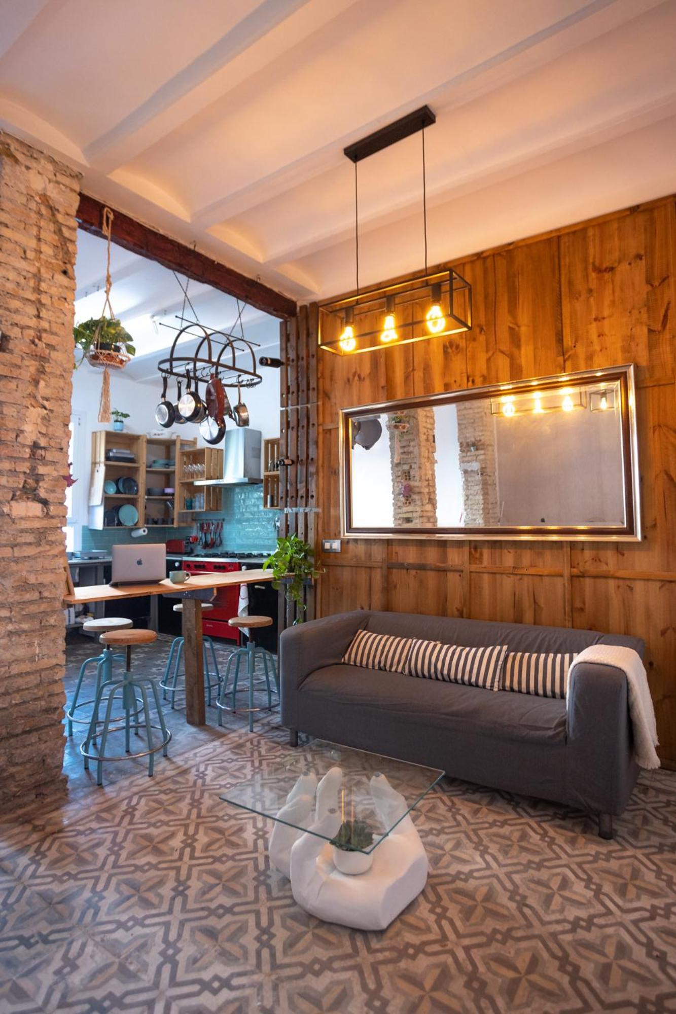 Naim Guest House Malaga Centro Екстериор снимка